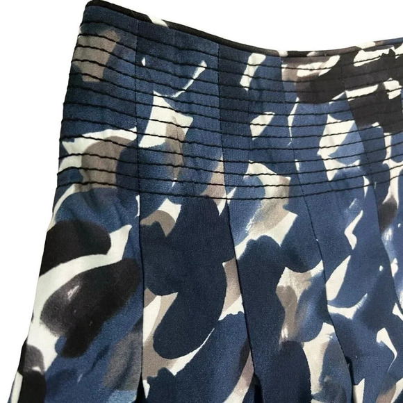 Anthropologie Maeve Pleated Skirt Black Blue Grey Watercolor Pockets Size 2 - Picture 3 of 10